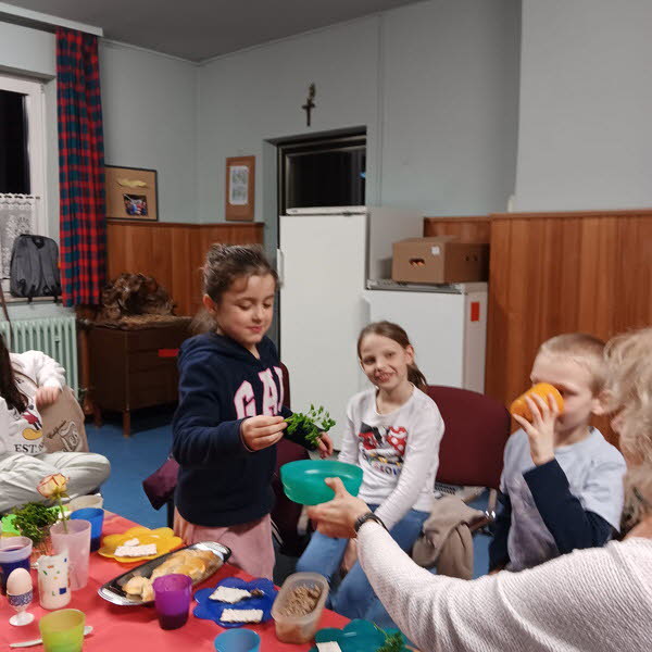Grndonnerstag_Kinder-24_02