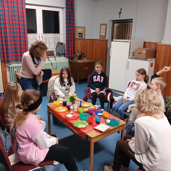 Grndonnerstag_Kinder-24_06