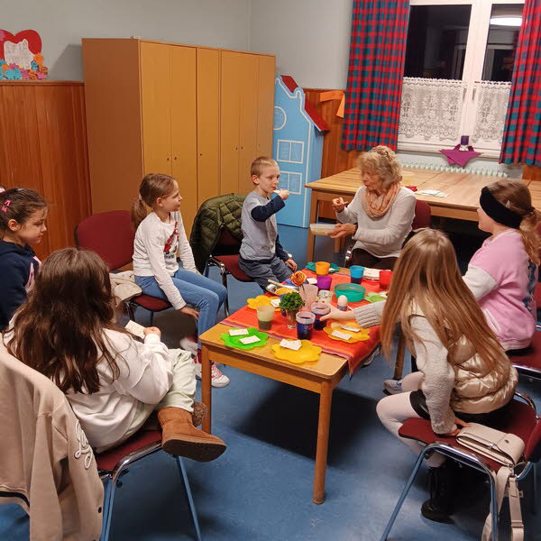 Grndonnerstag_Kinder-24_08